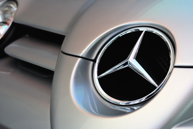Tasar un Mercedes Logo de Mercedes